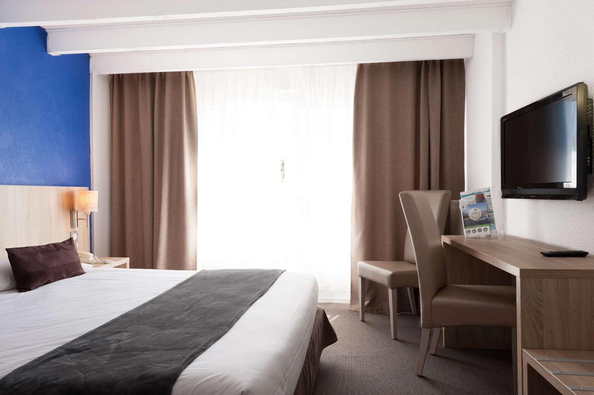 Brit Hôtel De L'océan Concarneau Esterno foto