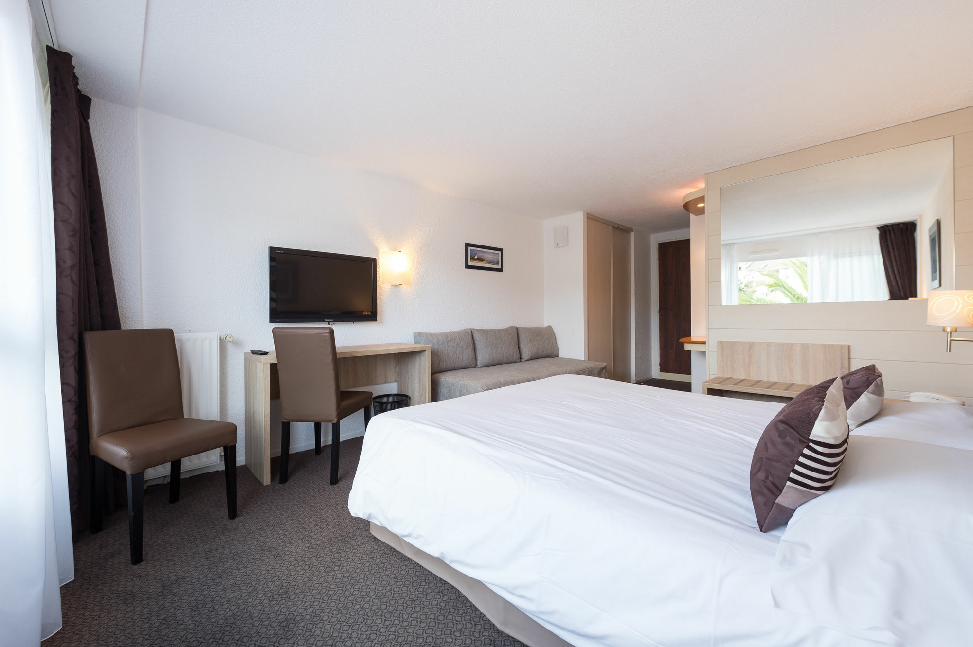 Brit Hôtel De L'océan Concarneau Esterno foto